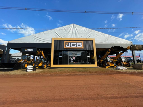 JCB Estande na Agrishow 2023 - Frente