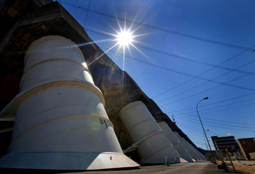 itaipu-condutos-forcado_cota.jpg