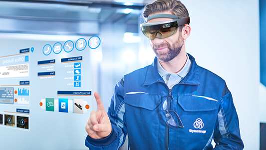 hololens_thyssenkrupp.jpg