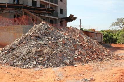 entulho-construcao.jpg