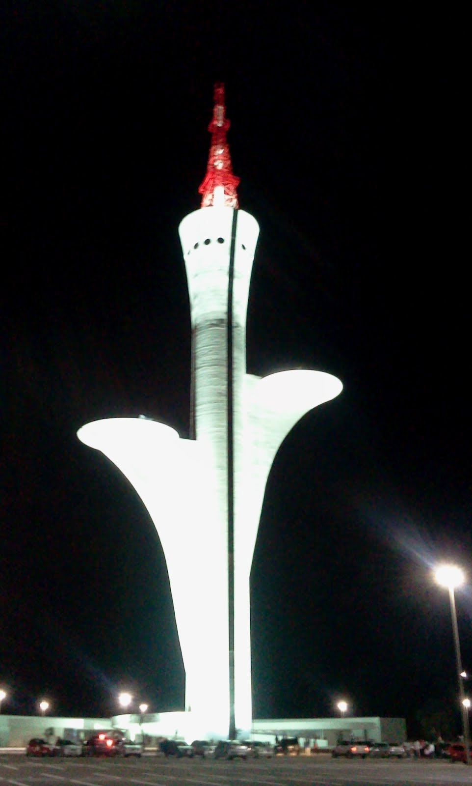 torre_digital_brasilia.jpg