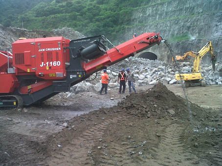 terex_britador.jpg