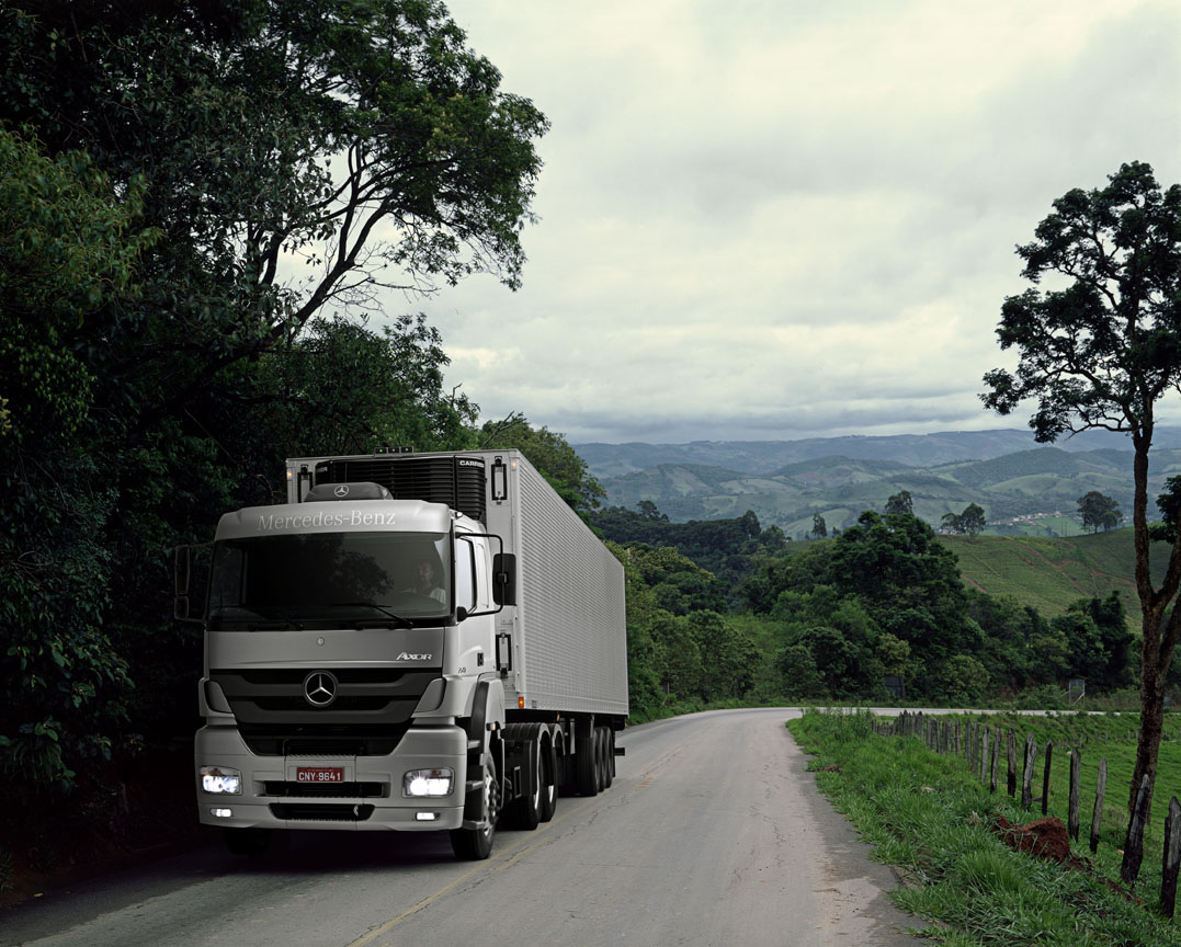mercedes_axor_2541.jpg
